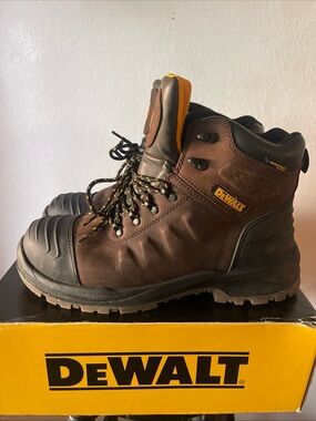 DEWALT Men's Waterproof Safety Toe Work Boot Size 13 W